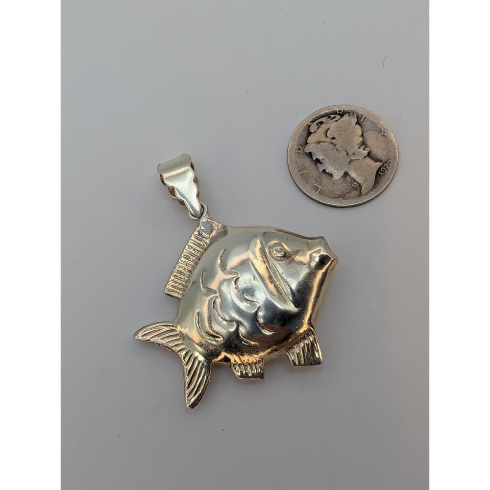 Vintage Sterling Silver 925 Thailand Puffy 3D Fish Pendant - Picture 2 of 4